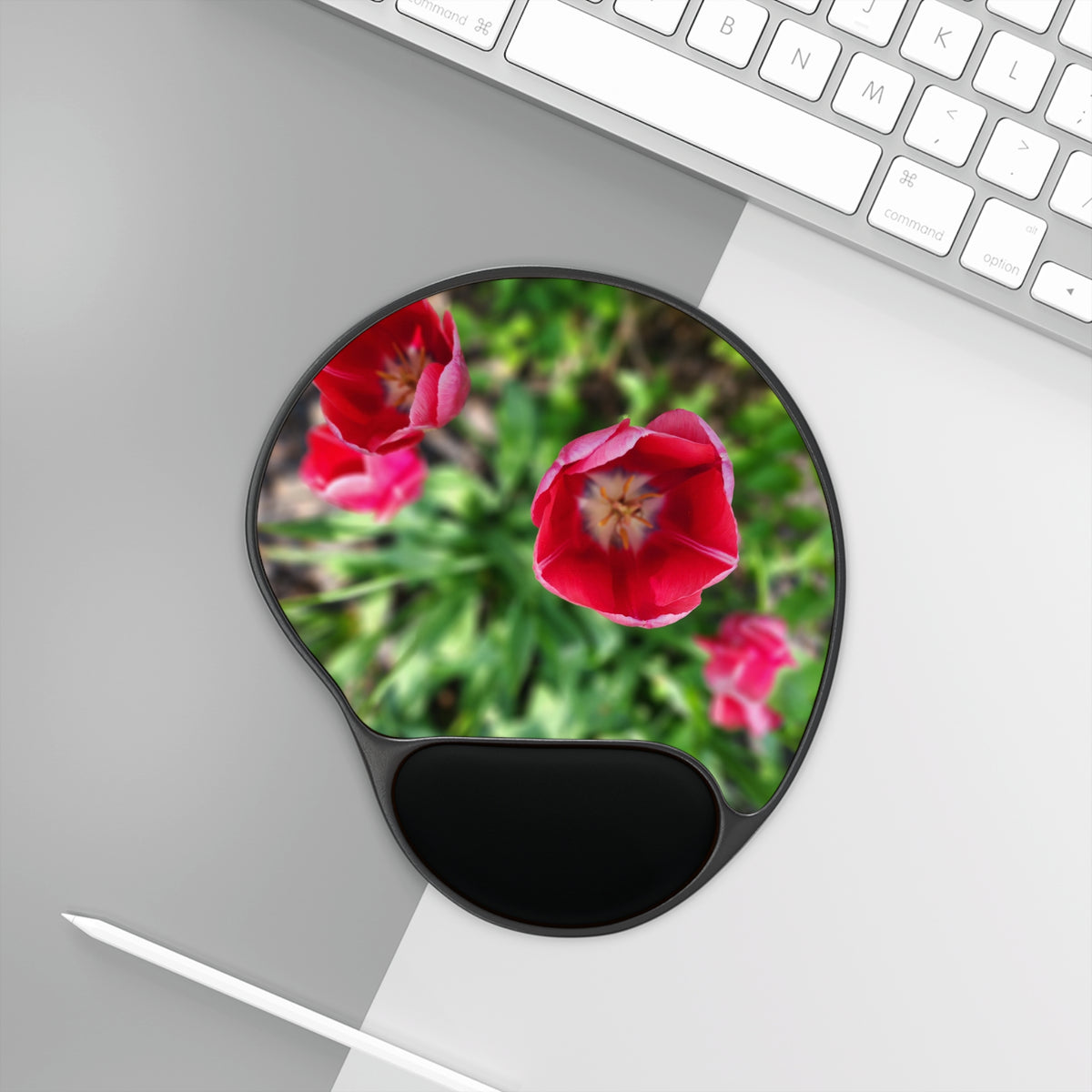 Mouse Pad With Wrist Rest